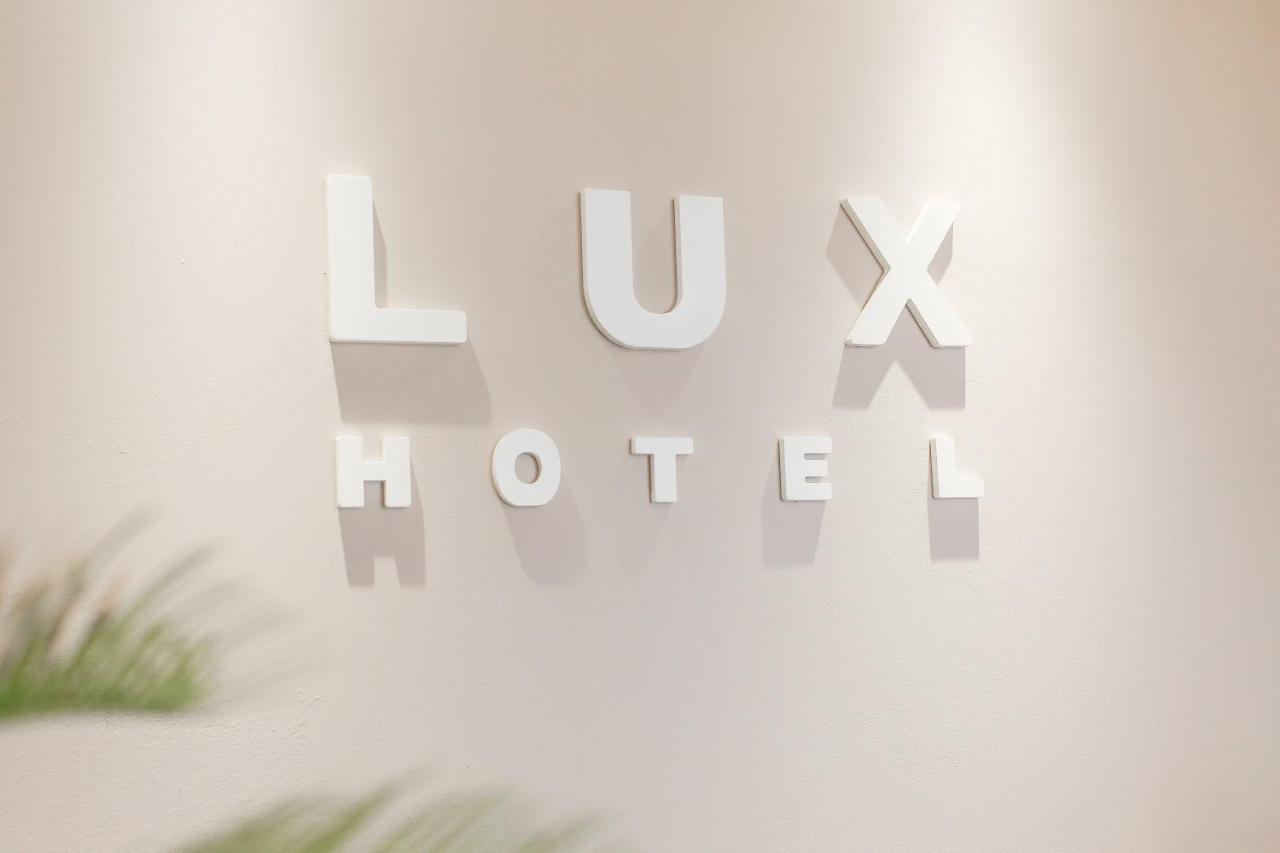 Hotel Lux Dusseldorf Exterior photo